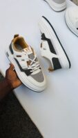 ODOGWU ADULT SNEAKERS  
( unisex )