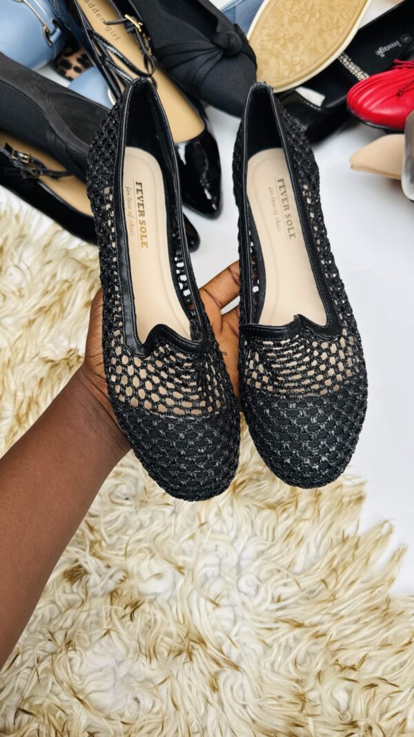 UPGRADED ADULT FLAT SHOES