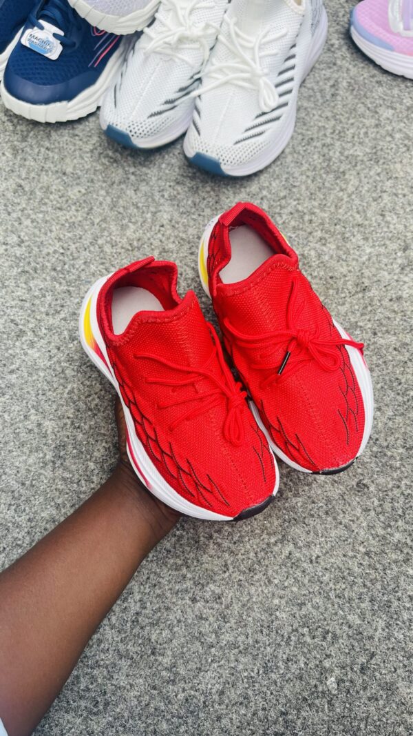 PEPPER DEM KIDDIES UNISEX SNEAKERS