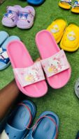 KIDDIES CROCS  / SLIDES