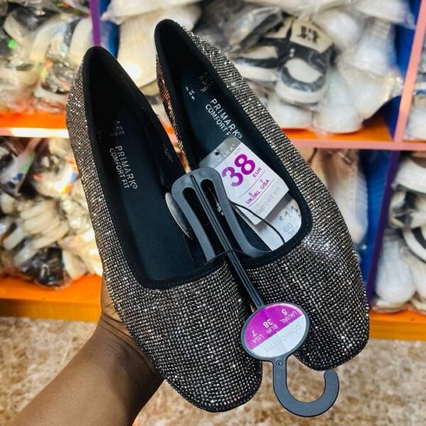 UPGRADED ADULT FLAT SHOES