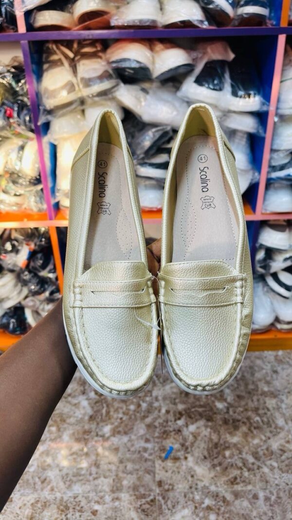 UPGRADED ADULT FLAT SHOES