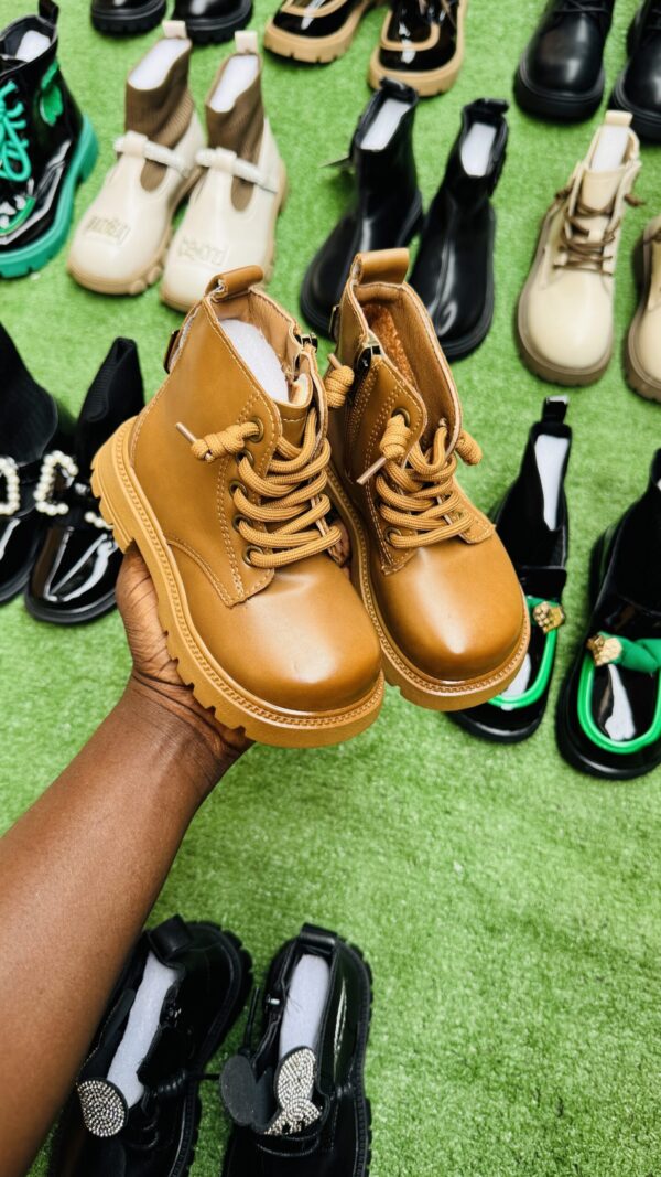 UNISEX KIDDIES BOOTS