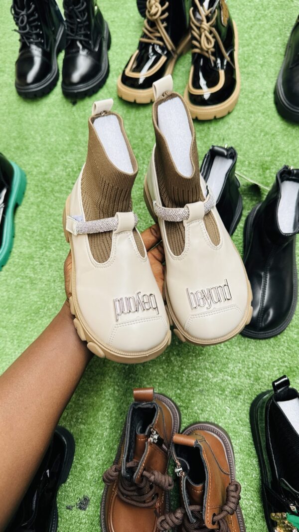 UNISEX KIDDIES BOOTS