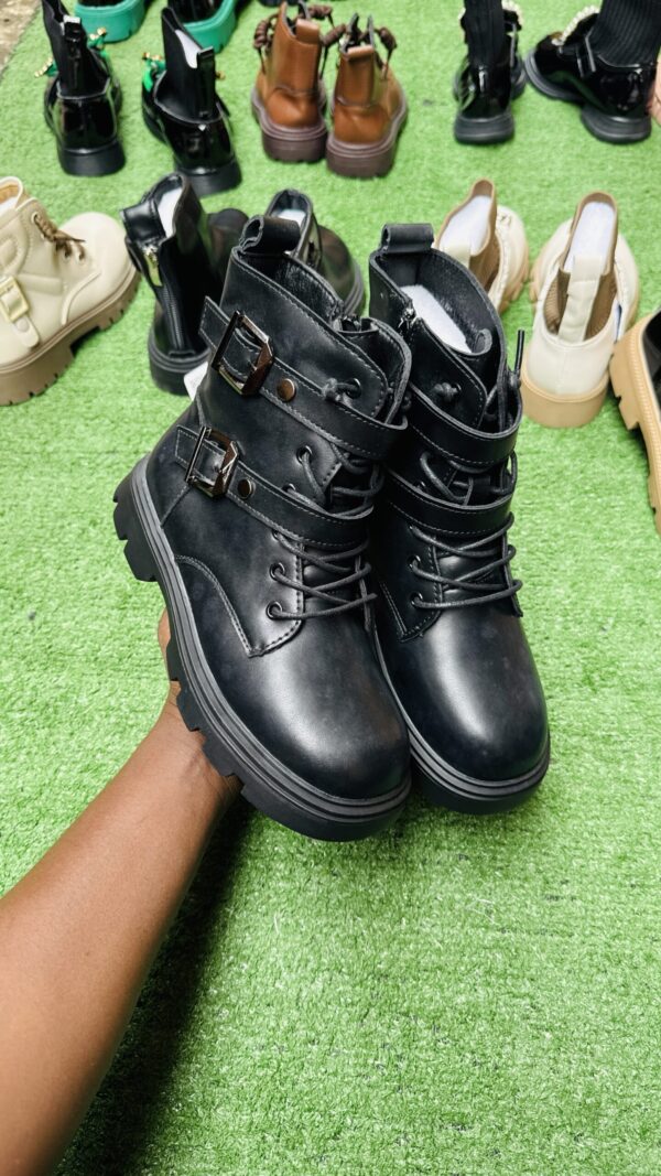 UNISEX KIDDIES BOOTS