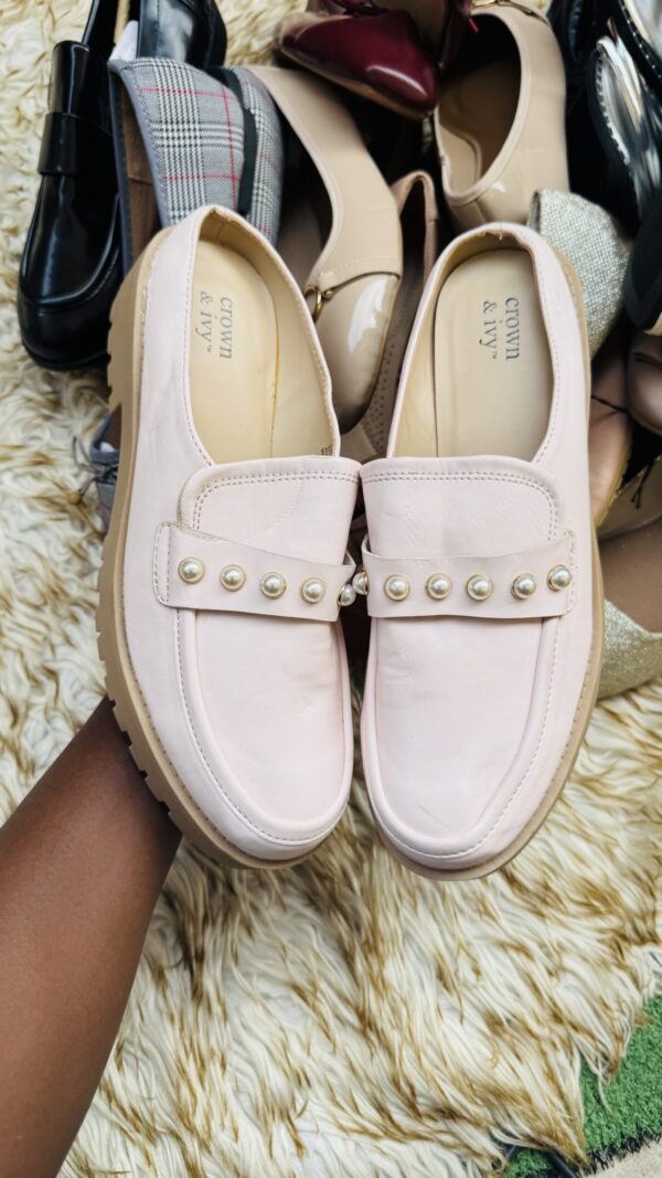 UPGRADED ADULT FLAT SHOES