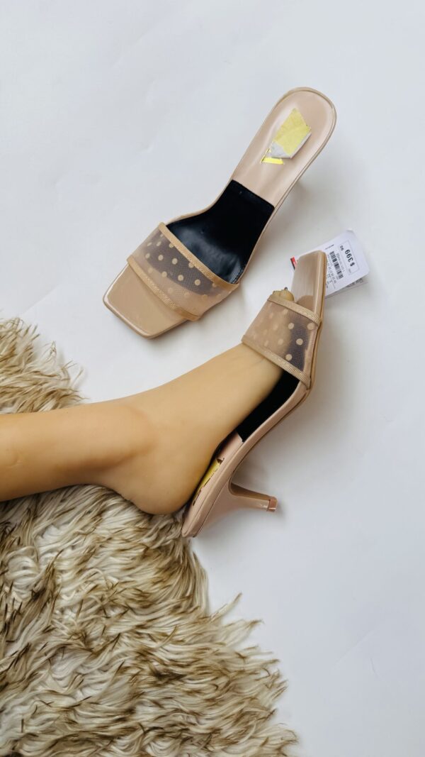 BRANDED HEELS