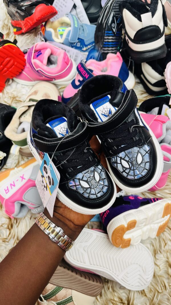 TODDLERS UNISEX SNEAKERS