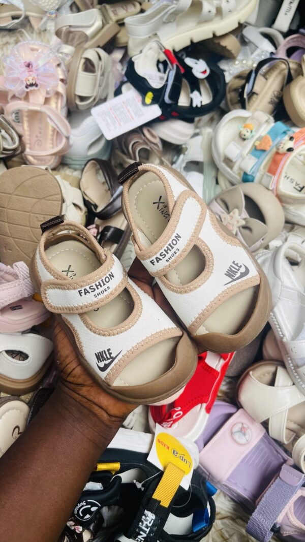 TODDLERS UNISEX SANDALS