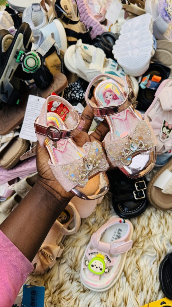 TODDLERS UNISEX SANDALS