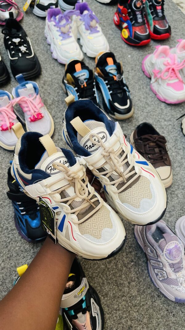 PREMIUM UNISEX KIDDIES
 SNEAKERS