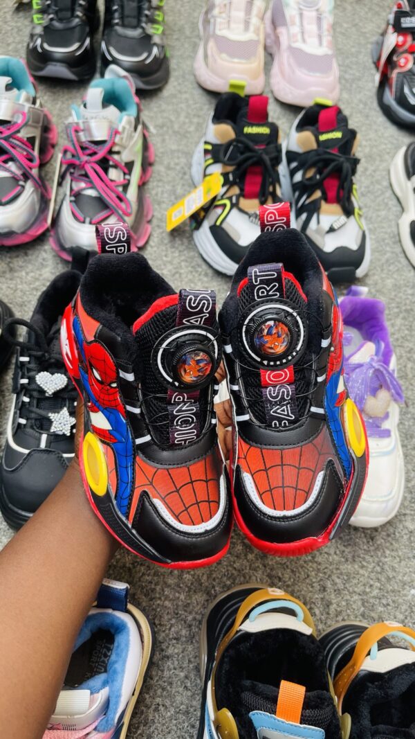 PREMIUM UNISEX KIDDIES
 SNEAKERS