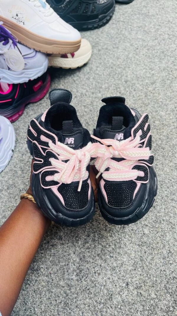 PREMIUM UNISEX KIDDIES
 SNEAKERS