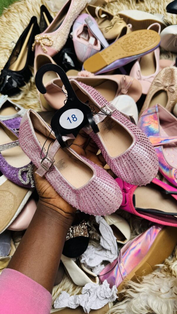KIDDIES FLAT SHOES