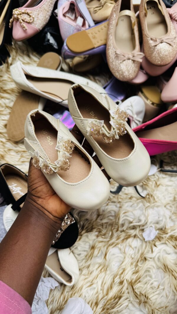 KIDDIES FLAT SHOES