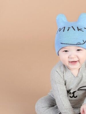 MILK ( unisex baby head warmer )
