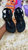 SLIPPERS / SANDALS MIX