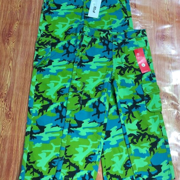 CAMO  6 POCKETS CARGO JEAN 
( 6 pcs )