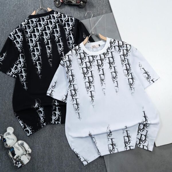UNISEX ADULT GRAPHICS TEES 
( 10 pcs )