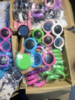 #PLASTIC  BRUSH  WITH MIRROR