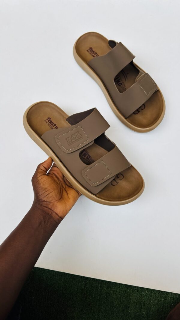 OLOWO EKO MEN SANDALS