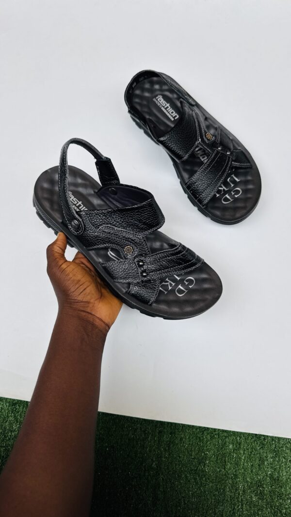 OLOWO EKO MEN SANDALS