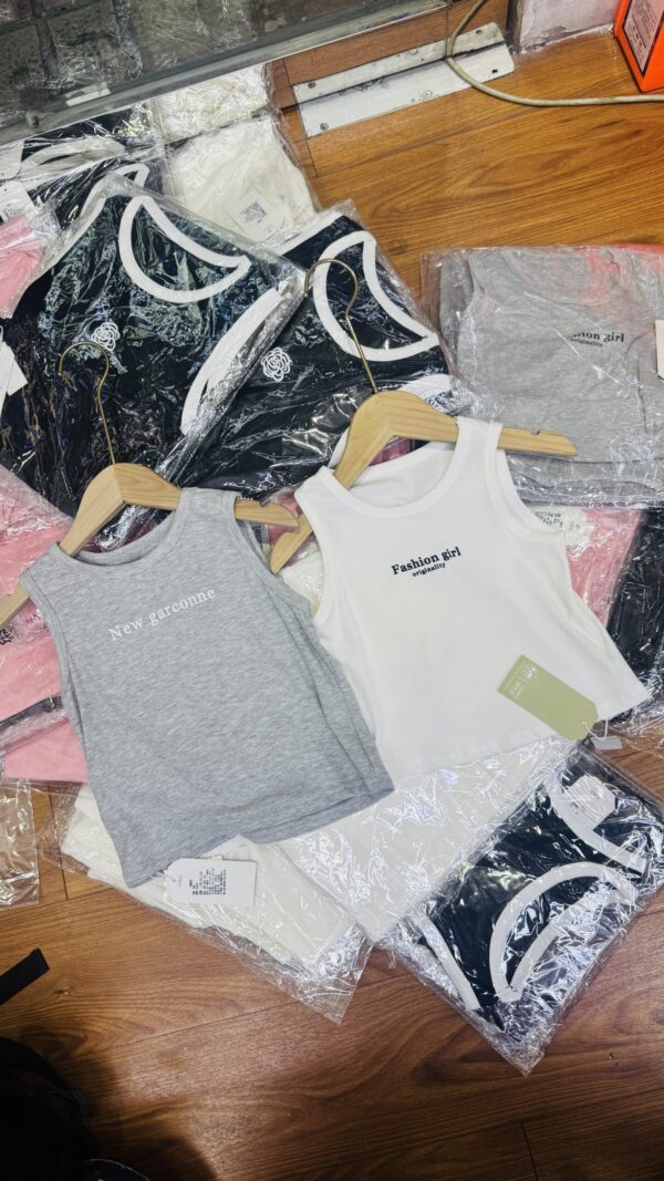 LADIES / TEENAGERS CROP TOP ( 12 pcs )