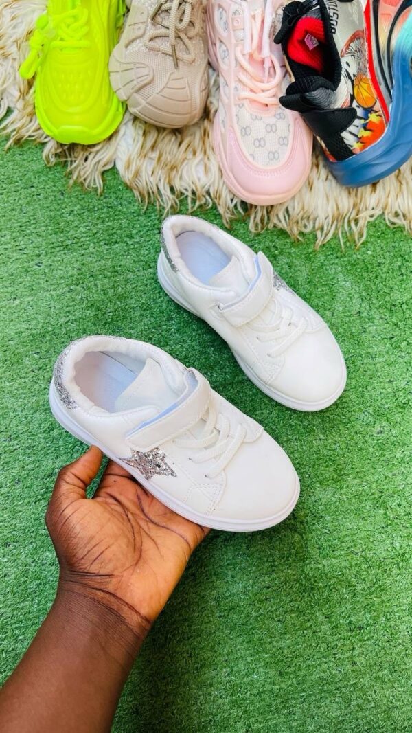 PEPPER DEM PRO KIDDIES SNEAKERS