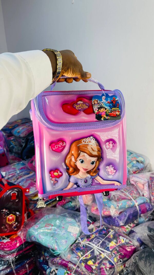 #BOX CHARACTER LUNCH BAG
